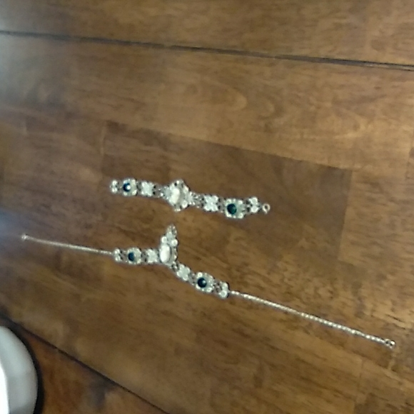 Antique Cameo Necklace and Bracelet - Picture 3 of 11